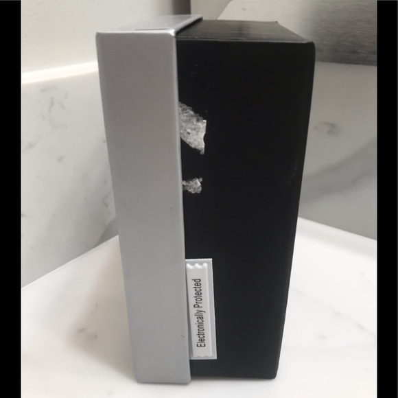 🆕🔥ELLEN TRACY ELEGANT&GORG SILVER QTY OF 3BRACELETS:ALL SILVER&PEARL👀ALL PICS - Picture 16 of 17